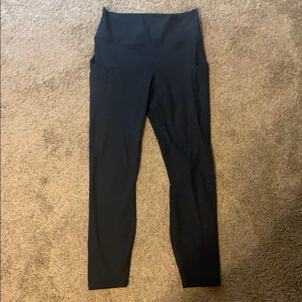 Fabletics Oasis High-Waisted Pocket 7/8